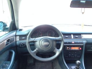 Audi A6 foto 1