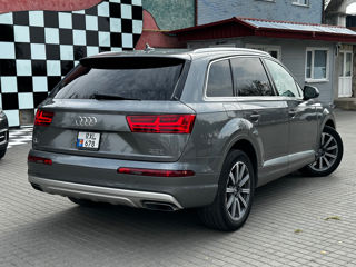 Audi Q7 foto 6