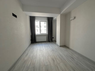 Apartament cu 3 camere, 86 m², Centru, Chișinău foto 3