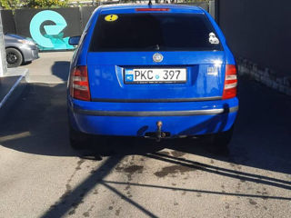 Skoda Fabia foto 3