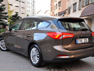 Ford Focus foto 4