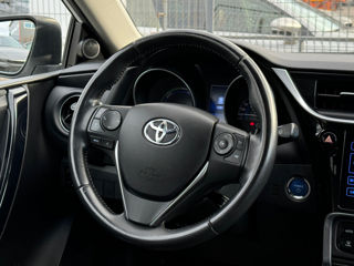 Toyota Auris foto 8