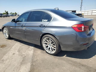 BMW 3 Series foto 3