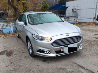 Ford Fusion foto 3