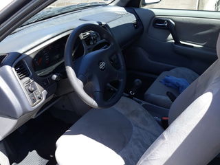 Nissan Primera foto 3