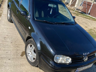 Volkswagen Golf foto 1