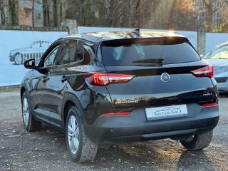 Opel Grandland X foto 10