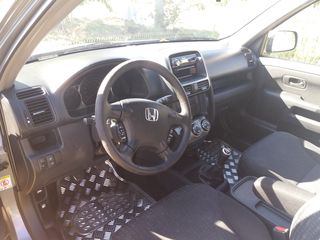 Honda CR-V foto 2