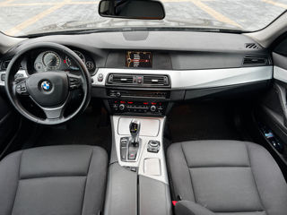 BMW 5 Series foto 7