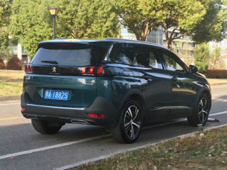 Peugeot 5008 foto 3