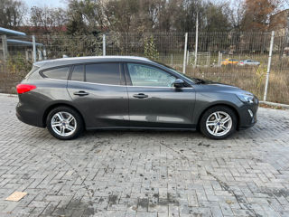 Ford Focus foto 9