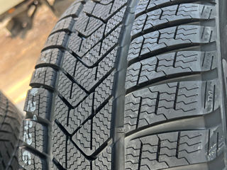 235/40 R19 Pirelli Winter Sottozero 3/ Доставка, livrare toata Moldova 2024 foto 5