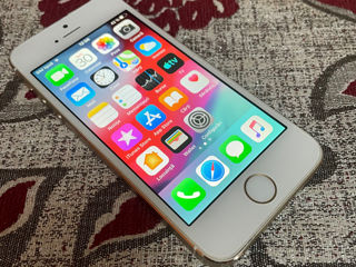 iPhone 5s gold 16gb foto 2