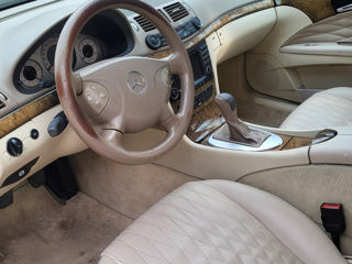 Mercedes E-Class foto 10