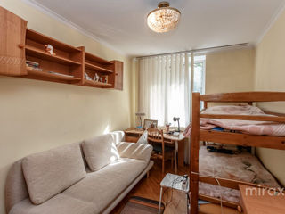 Apartament cu 3 camere, 90 m², Botanica, Chișinău foto 9