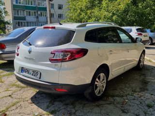 Renault Megane фото 4