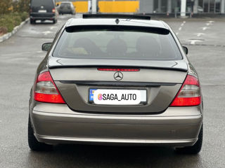 Mercedes E-Class foto 6