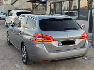 Peugeot 308 foto 5