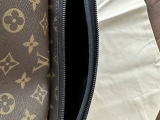 Продам рюкзак Louis Vuitton оригинал 100% Sold Out ! foto 6