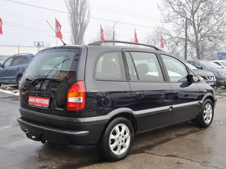 Opel Zafira foto 6