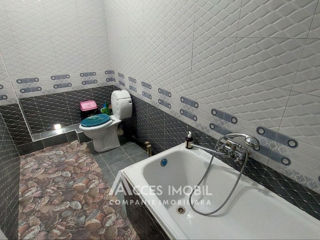 Casă în 2 niveluri! Buiucani, str. Ghioceilor. 210m2 + 8 ari! foto 20