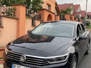 Volkswagen Passat foto 8