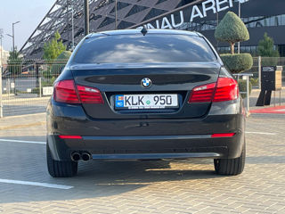 BMW 5 Series foto 5