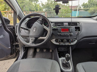 KIA Rio foto 9