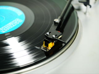 Винил Проигрыватели Thorens Technics Sony Garrard Akai JVC Pioneer Blaupunkt / Есть Фирменный Винил foto 14