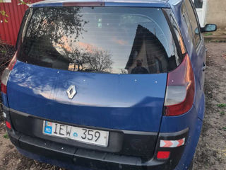 Renault Scenic foto 2