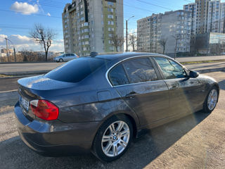 BMW 3 Series foto 4