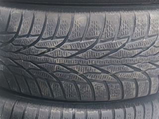 Anvelope R18 235/60 Kumho 4 buc Iarna . 950 lei buc