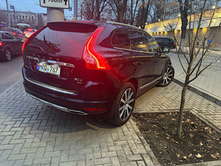 Volvo XC60 foto 3