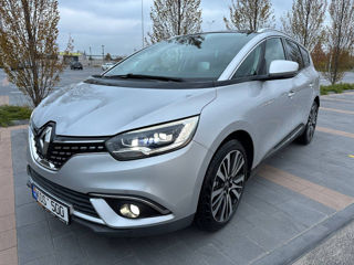 Renault Grand Scenic foto 2