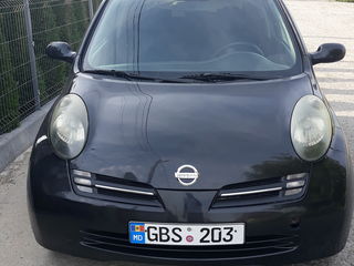 Nissan Micra foto 2