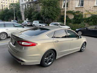 Ford Fusion фото 2