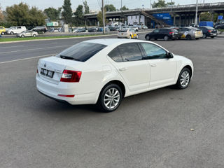 Skoda Octavia foto 6