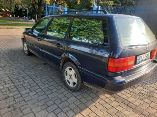 Volkswagen Passat foto 2