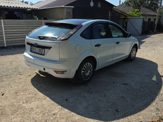 Ford Focus foto 8