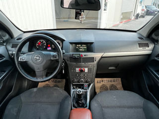 Opel Astra foto 14