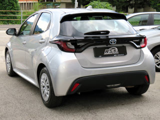 Toyota Yaris foto 10