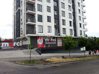 Vinzare parter - prima linie - 405m2 foto 4