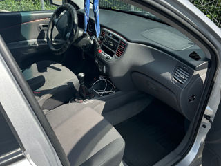 KIA Rio foto 5