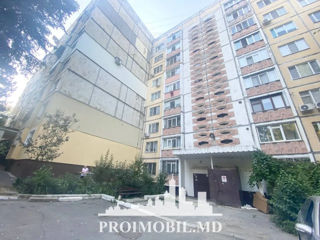 Apartament cu 3 camere, 70 m², Buiucani, Chișinău foto 5