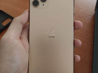 iPhone 11 Pro Max gold foto 2