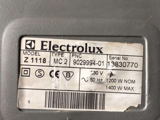 Пылесос "Electrolux". Пылесос советский "Сатурн". foto 3