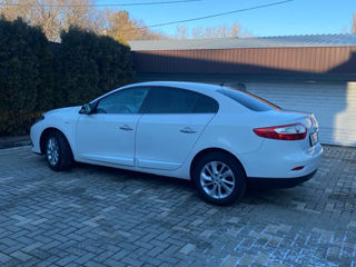 Renault Fluence foto 3