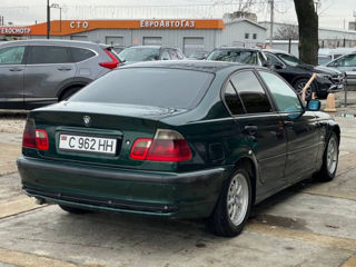 BMW 3 Series foto 3