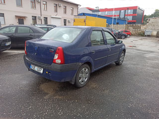 Dacia Logan foto 3