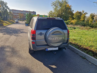 Suzuki Grand Vitara foto 4